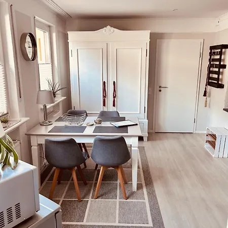 Am Ruwer-hochwald-radweg, 1 Lejlighed