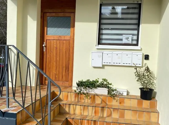 Am Ruwer-hochwald-radweg, 1 Apartamento